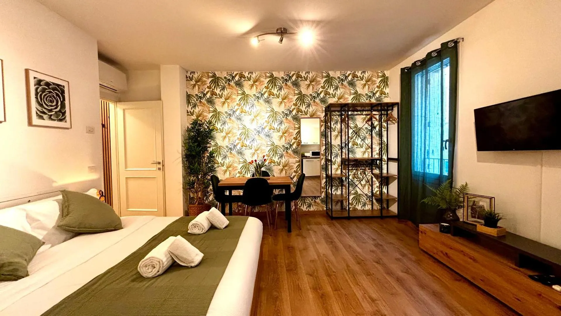 Prime Living - Green Suite Sui Navigli Milan
